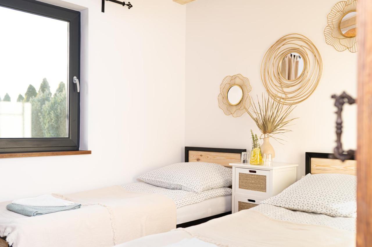 Pod Mazurskim Niebem Boho เพียซกี ภายนอก รูปภาพ